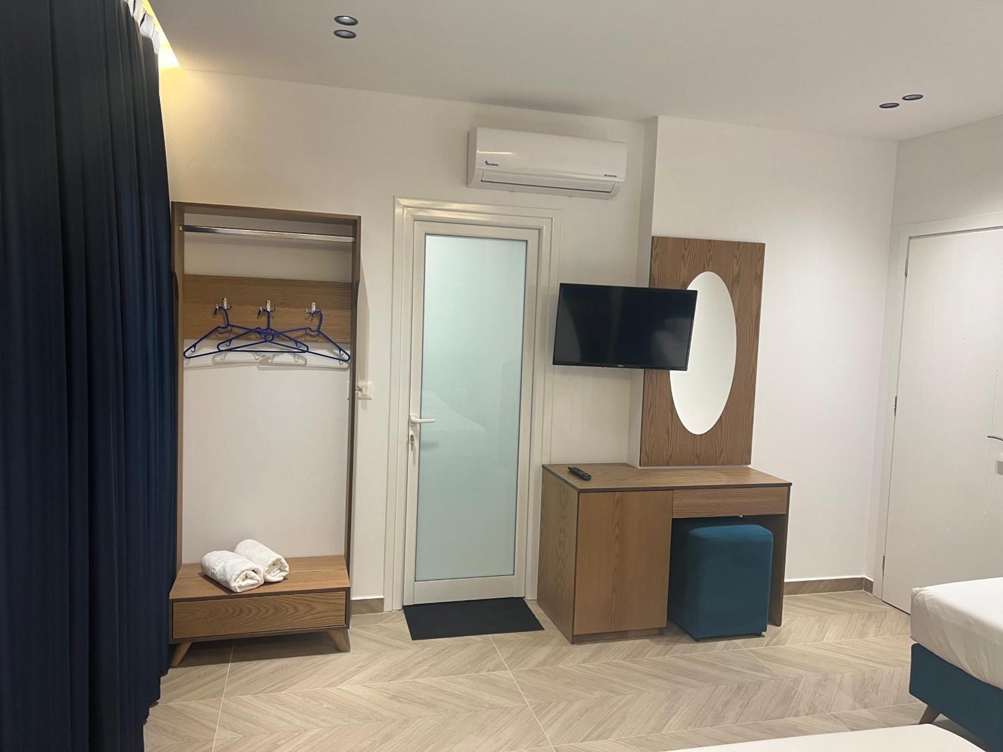 Agimi Hotel Ксаміл Екстер'єр фото