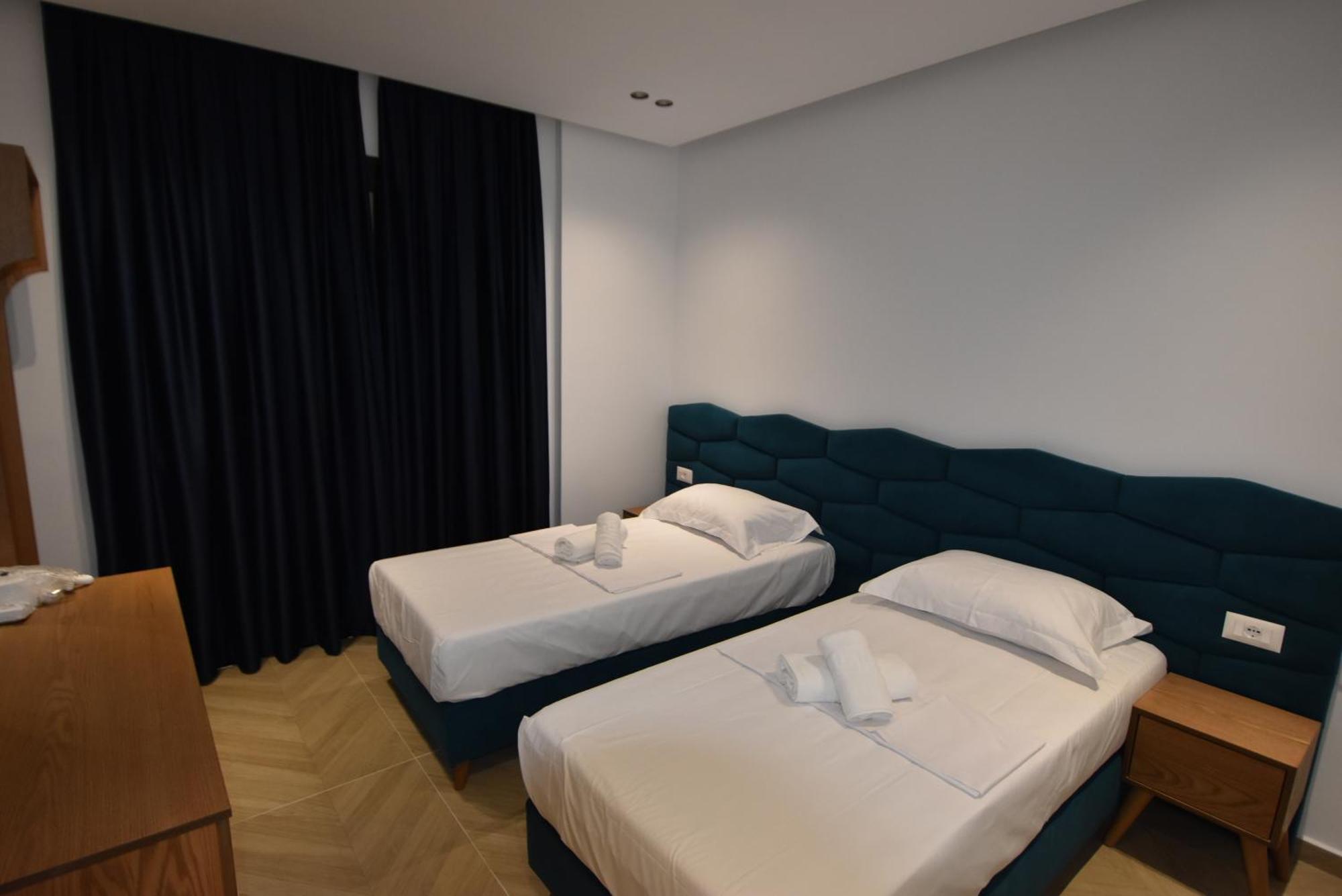 Agimi Hotel Ксаміл Екстер'єр фото
