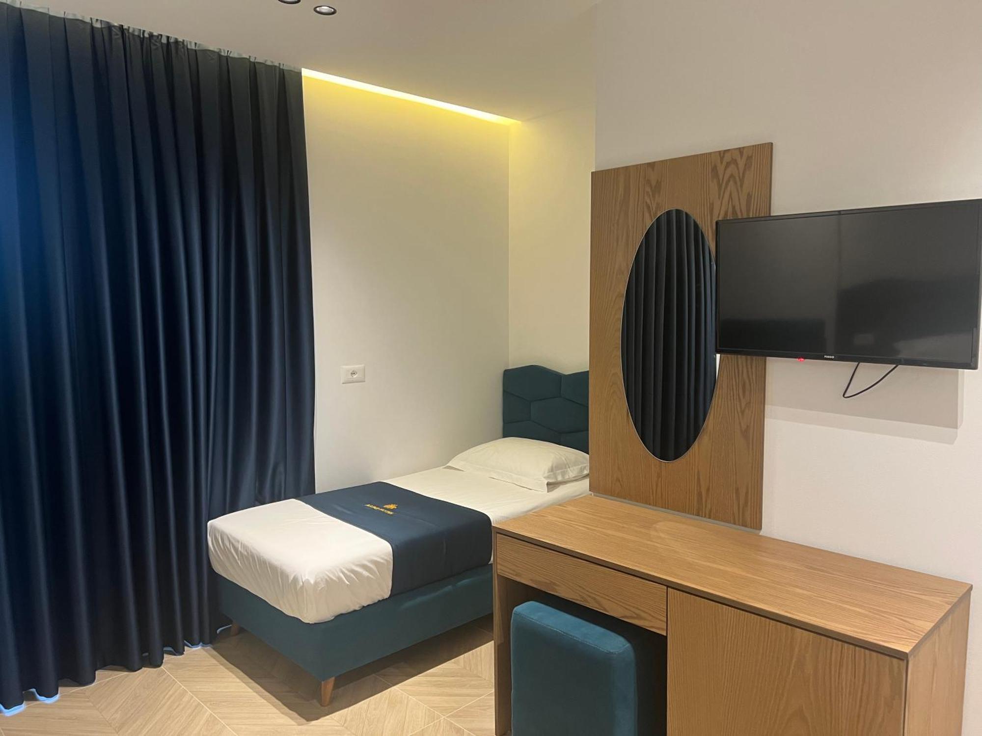 Agimi Hotel Ксаміл Екстер'єр фото